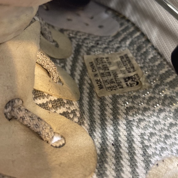 adidas yeezy boost 350 v2 Static NON REFLECTIVE - Picture 9 of 16